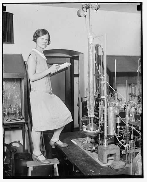 Women have apparently been part of science for some time now. Developing ... 